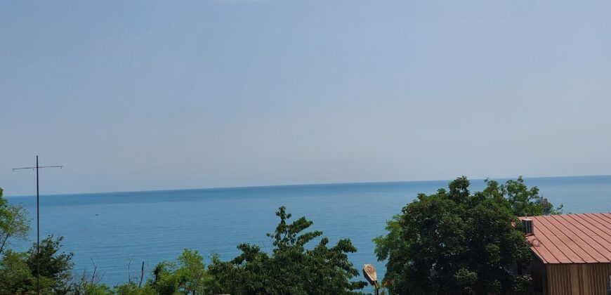 Къща с прекрасна морска панорама