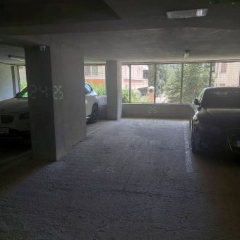 Паркомясто кв.Бриз